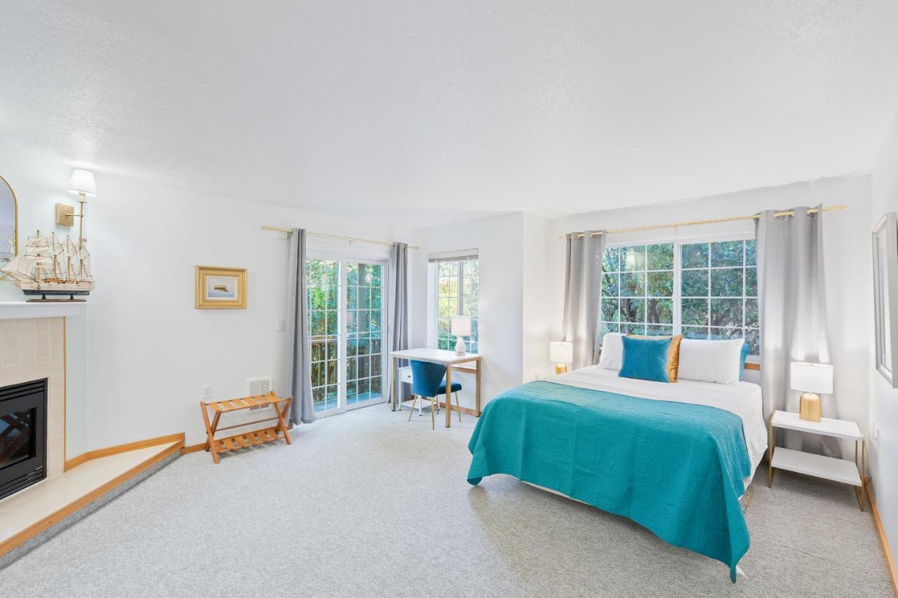Cannon Beach Vibes, Steps To The Beach,Wifi,3 Full Bedroom En Suites With 3 Fireplaces,Near Downtown Exterior photo
